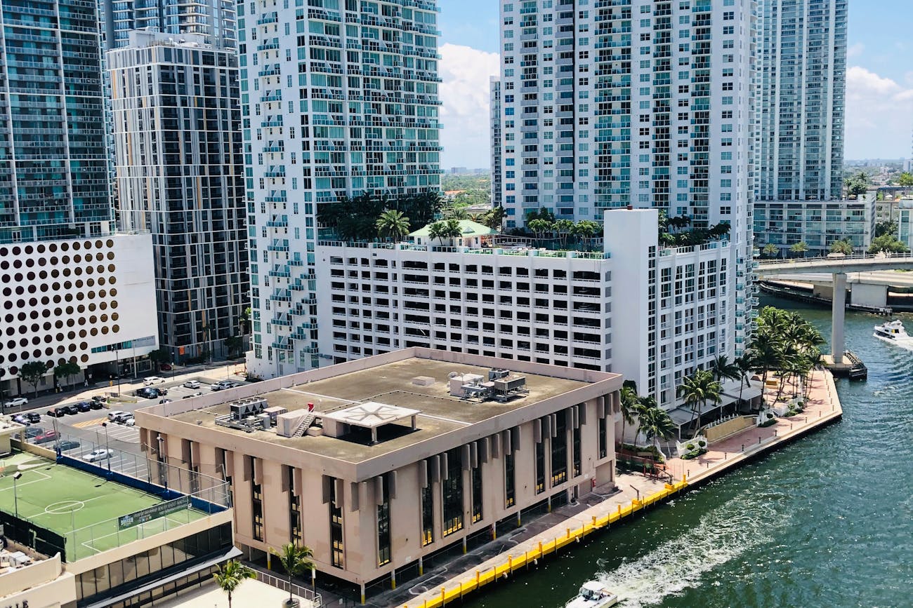 A List of The Top 12 Websites that Provides Condominiums For Sale Near Me (Chandigarh)